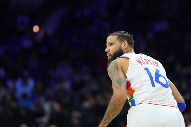 关于热火队锋线受限，内线球员需增加得分贡献的信息