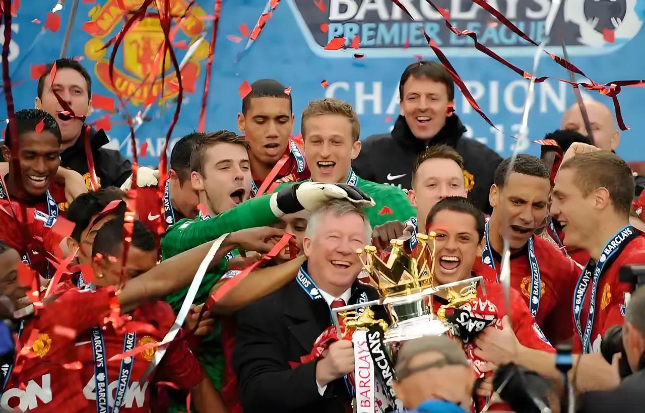 英格兰曼联客场大胜，球队表现让人眼前一亮