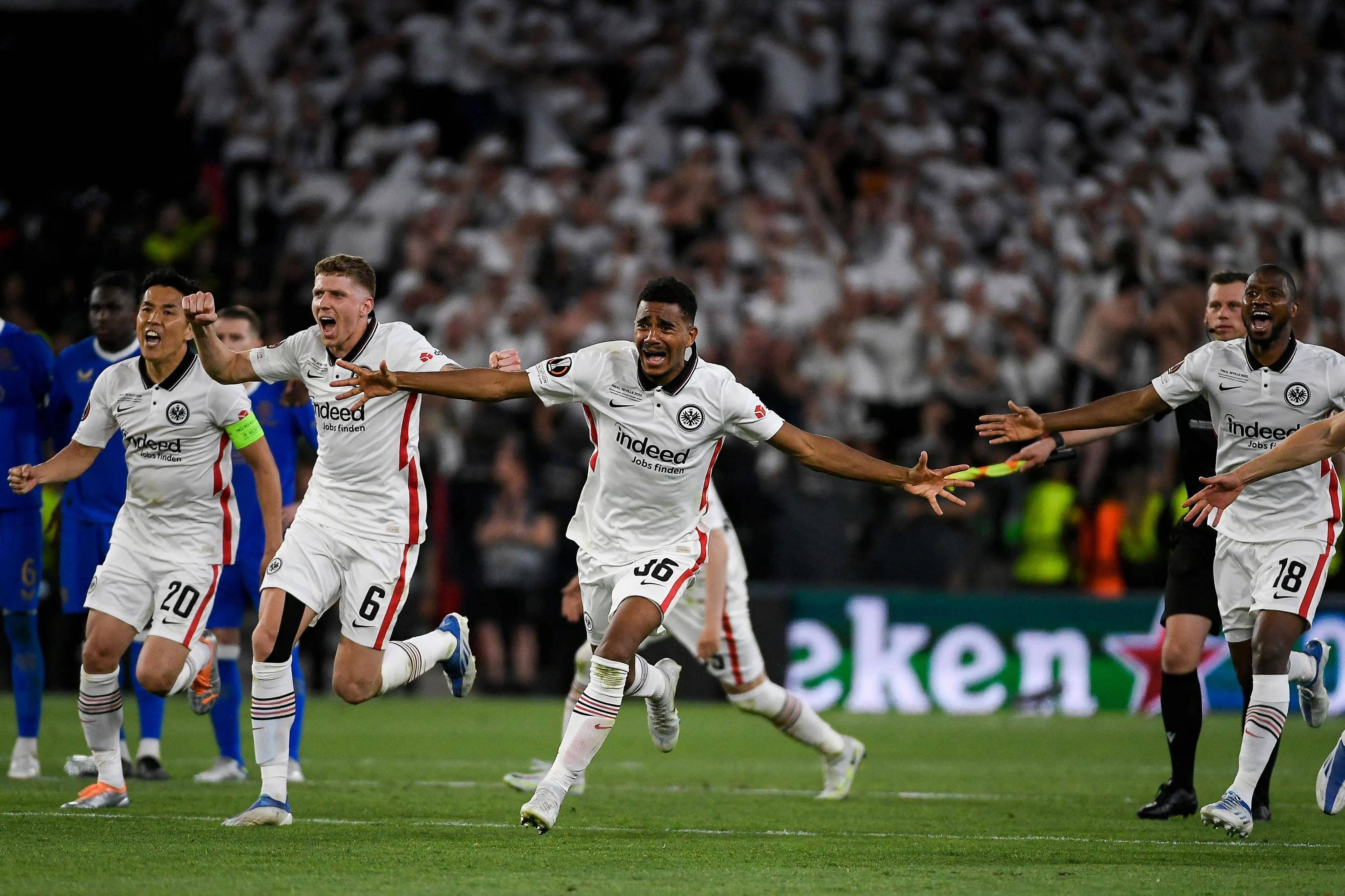 摩纳哥对阵阿贾克斯,双方实力对决备受瞩目 摩纳哥对阵阿贾克斯,双方实力对决备受瞩目