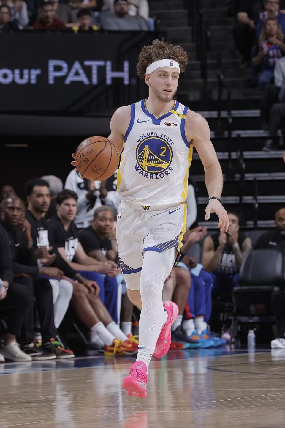 独行侠主帅称库里是NBA最佳得分后卫的简单介绍 独行侠主帅称库里是NBA最佳得分后卫的简单介绍