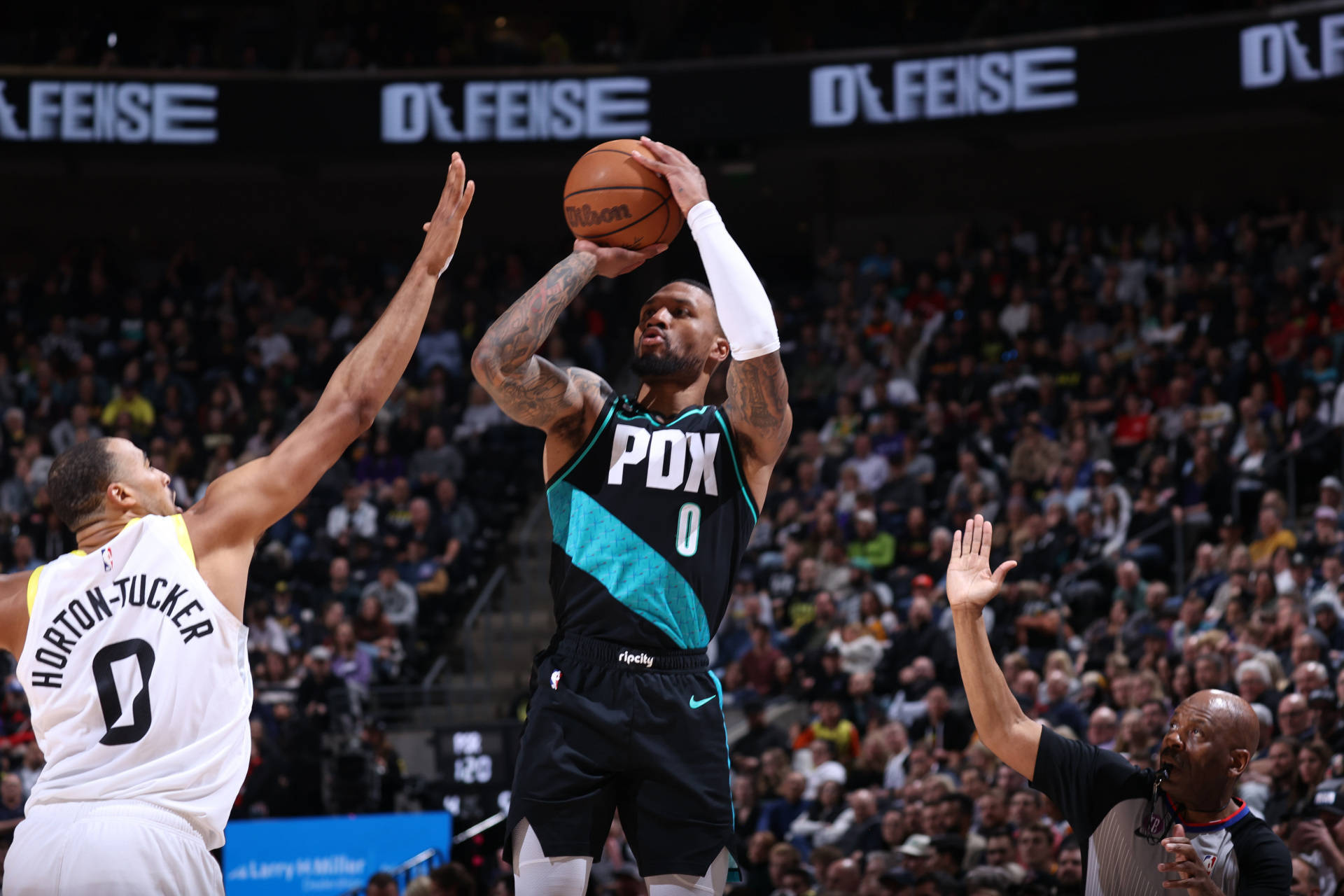 关于爵士淘汰开拓者，晋级西部半决赛的信息