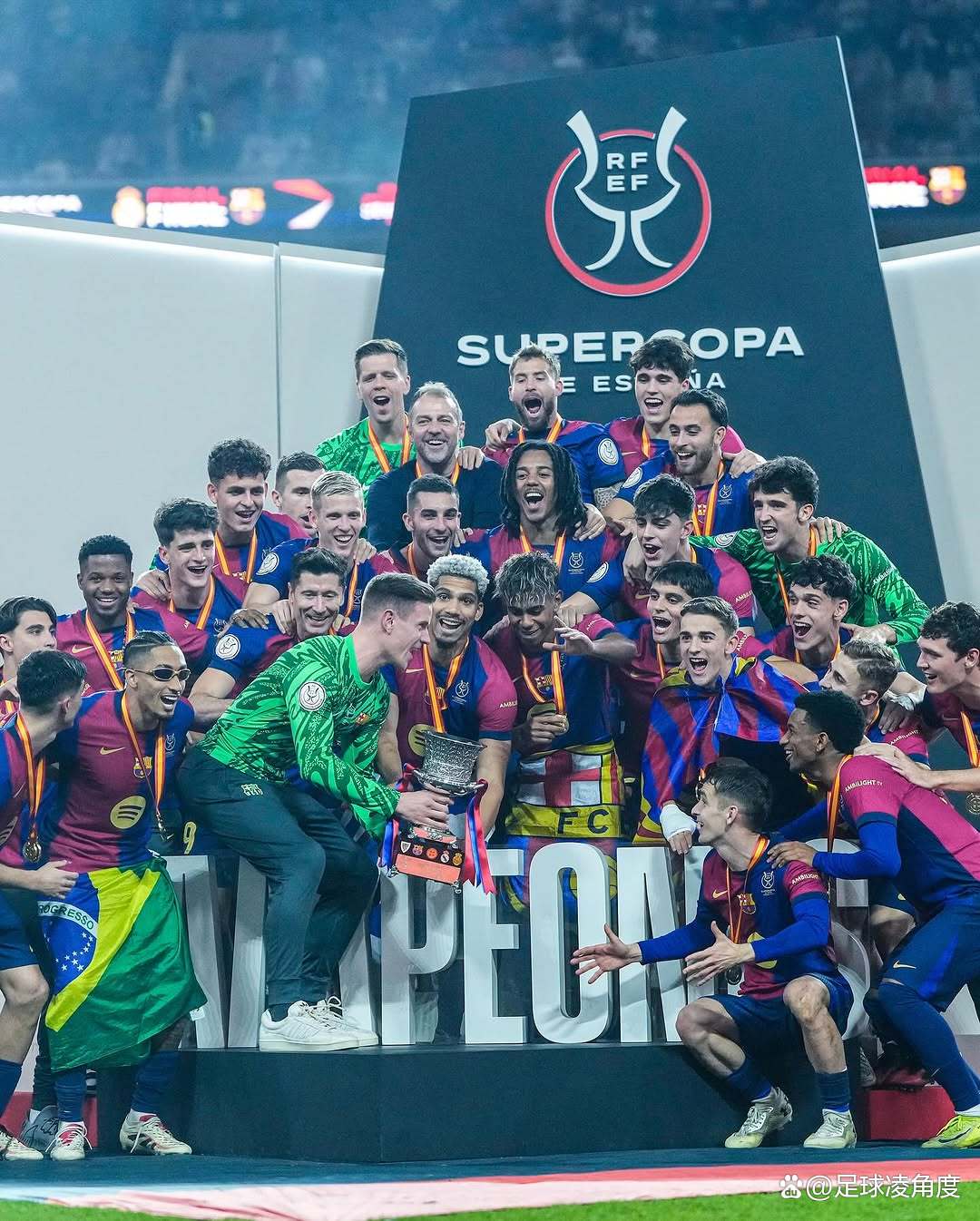 关于西班牙国家队赢得战役,晋级下一轮的信息 关于西班牙国家队赢得战役,晋级下一轮的信息