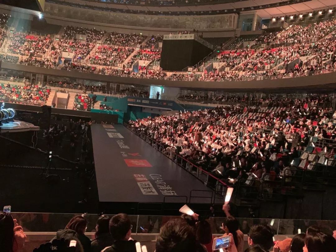 曼城战绩跌落谷底,艰难前行 曼城战绩跌落谷底,艰难前行