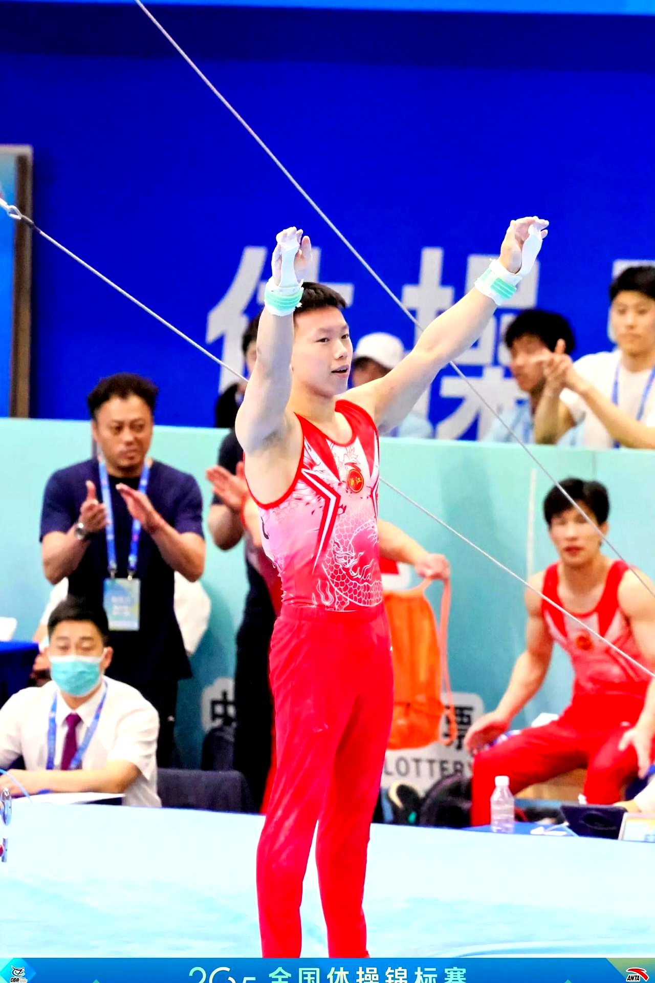 体操选手夺金囊括多项项目,战绩高调的简单介绍 体操选手夺金囊括多项项目,战绩高调的简单介绍