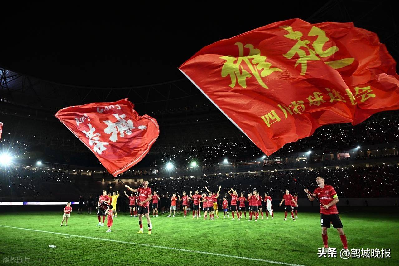 关于上港战平浦项五大连胜终结，亚冠小组赛告一段落的信息