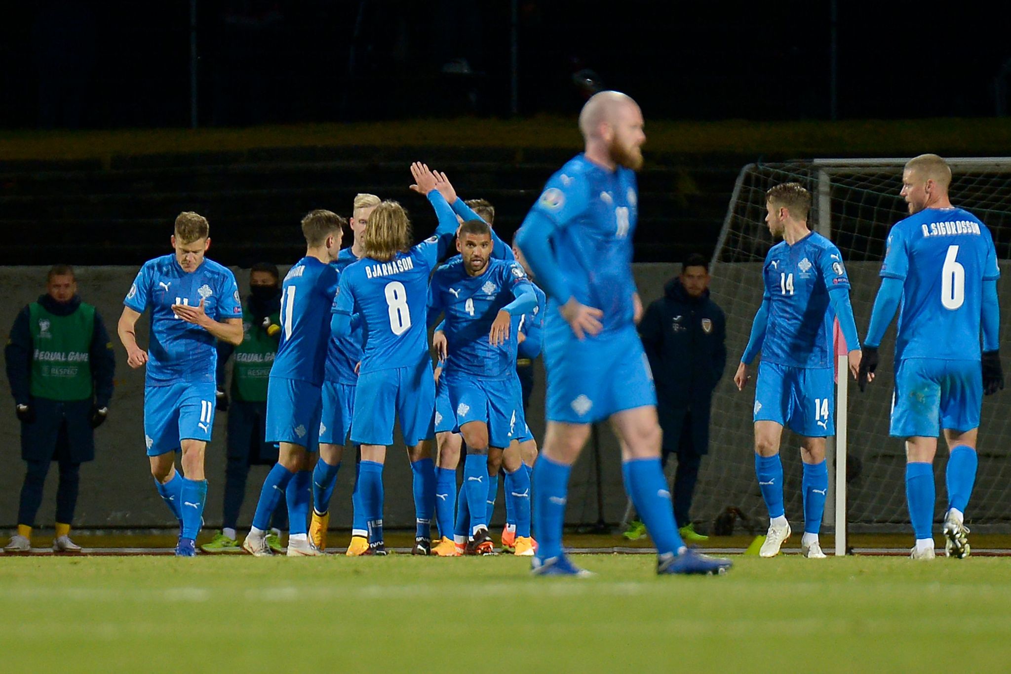 包含险胜冰岛,格鲁吉亚成功晋级的词条 包含险胜冰岛,格鲁吉亚成功晋级的词条