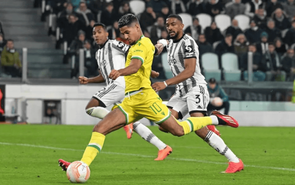 关于雷恩球队士气高涨，战胜竞争对手的信息