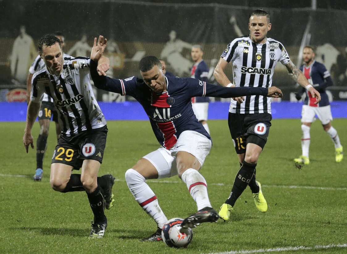 包含马赛队落败，积分榜下滑不容乐观的词条