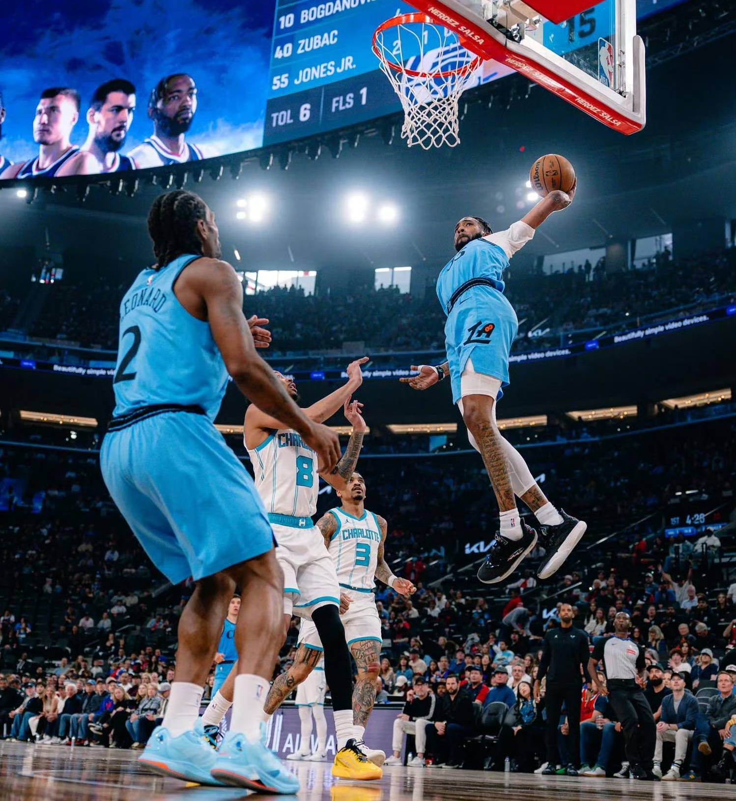 快船擒下马刺，取得三连胜