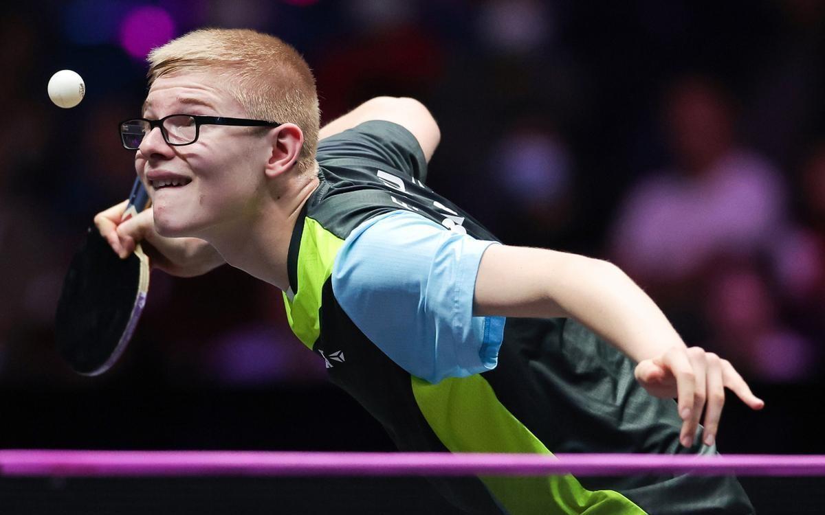 欧洲杯明星选手受伤退赛，引发热议