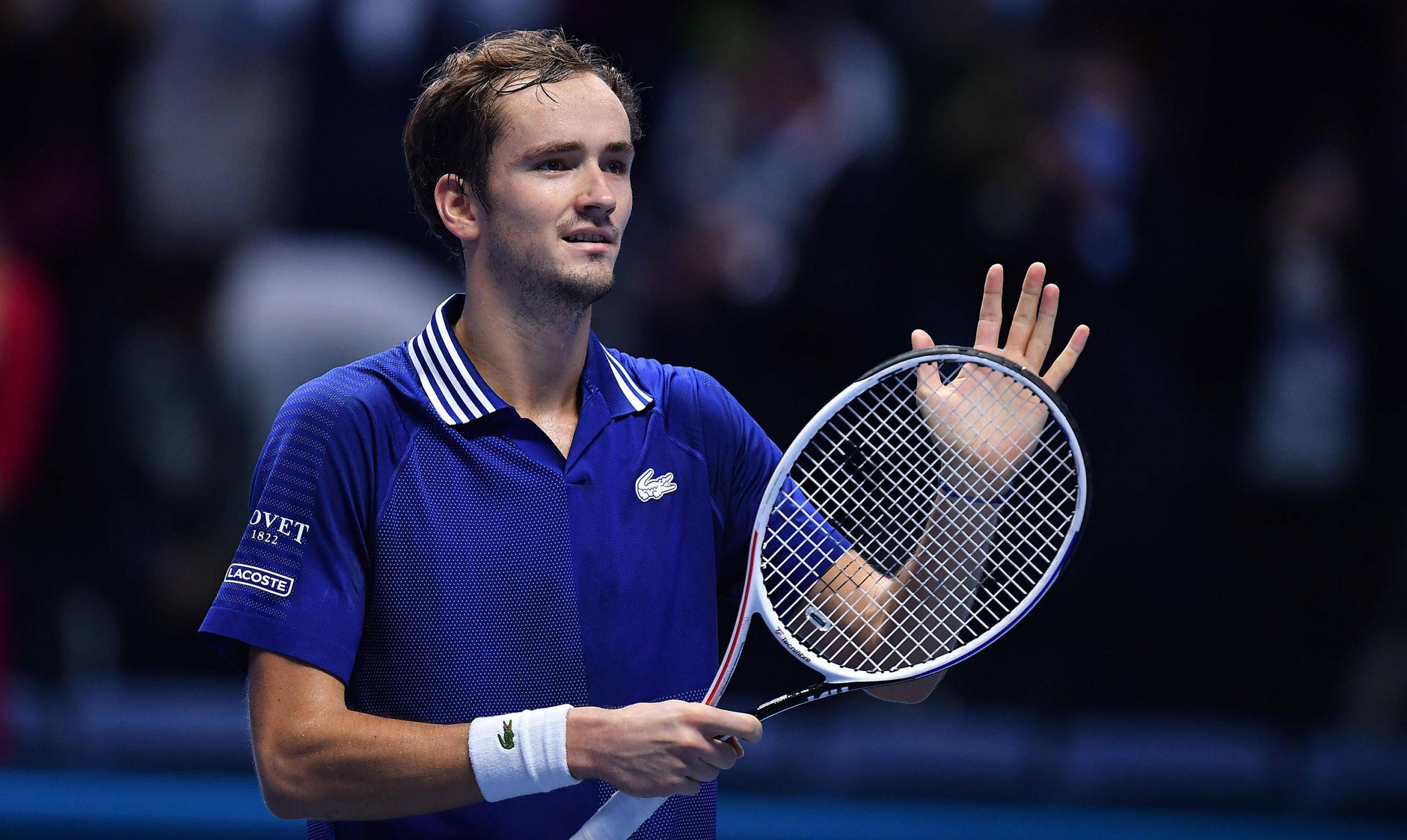 世界网球队血洗日本网球队,梅德韦杰夫打破历史纪录的简单介绍 世界网球队血洗日本网球队,梅德韦杰夫打破历史纪录的简单介绍