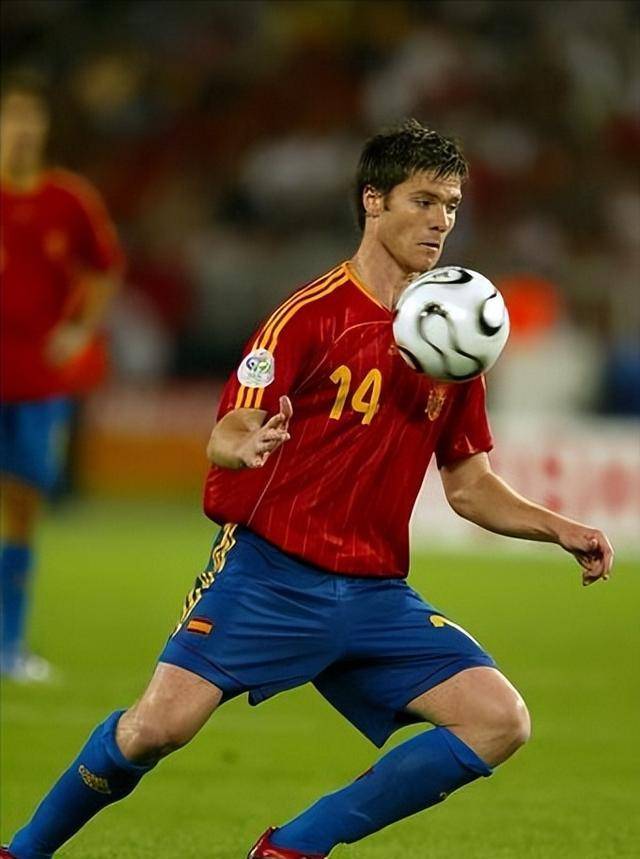 迈凯伦逆转红牛二队,阿隆索状态火热 迈凯伦逆转红牛二队,阿隆索状态火热