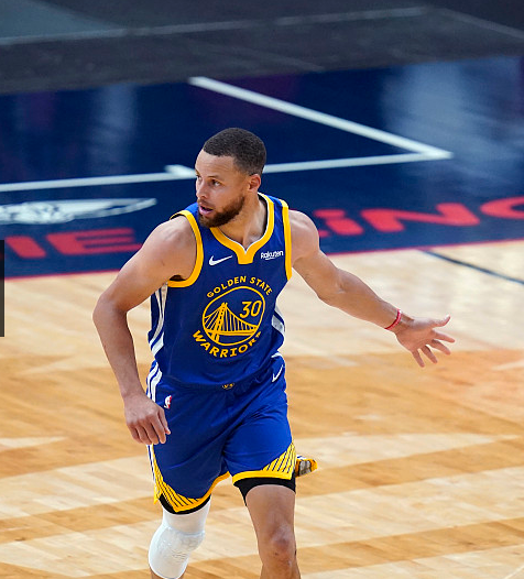 北京队力克勇士，锡安关键制胜