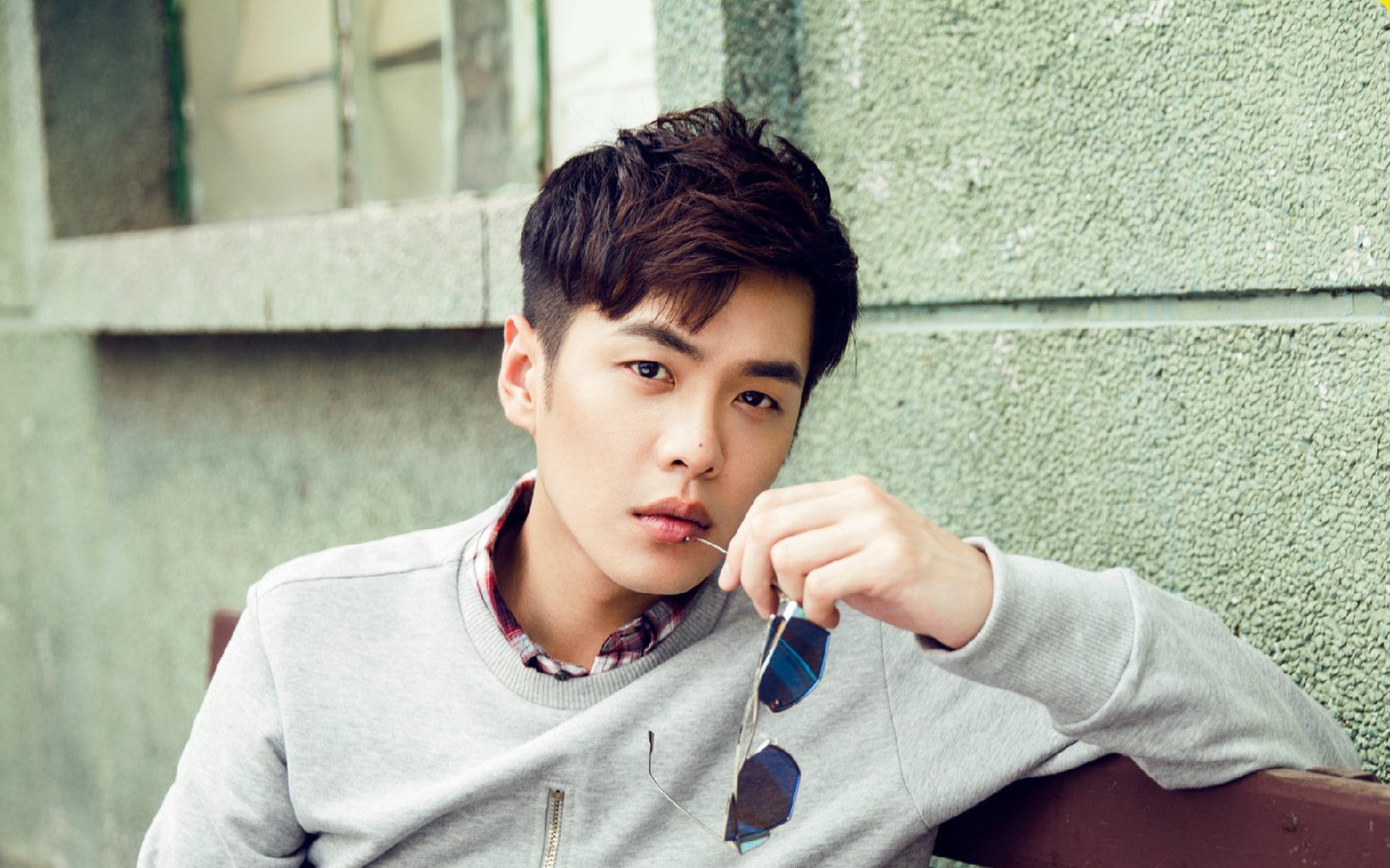 硬仗之王与不屈之城，当福克斯的利刃遇上独行侠的孤勇