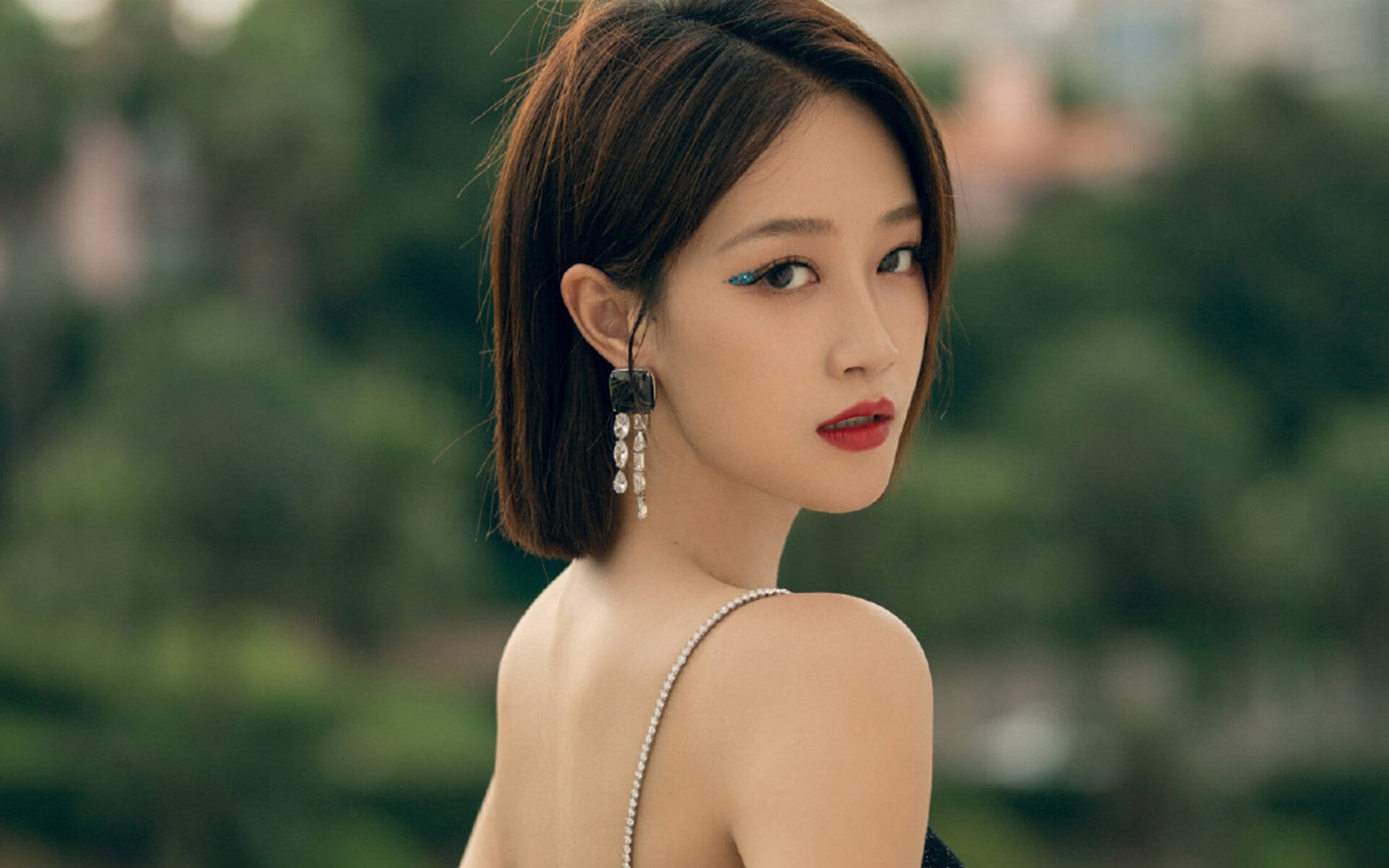 上海铁骑踏碎奇才防线,杰伦格林单节19分导演惊天逆转