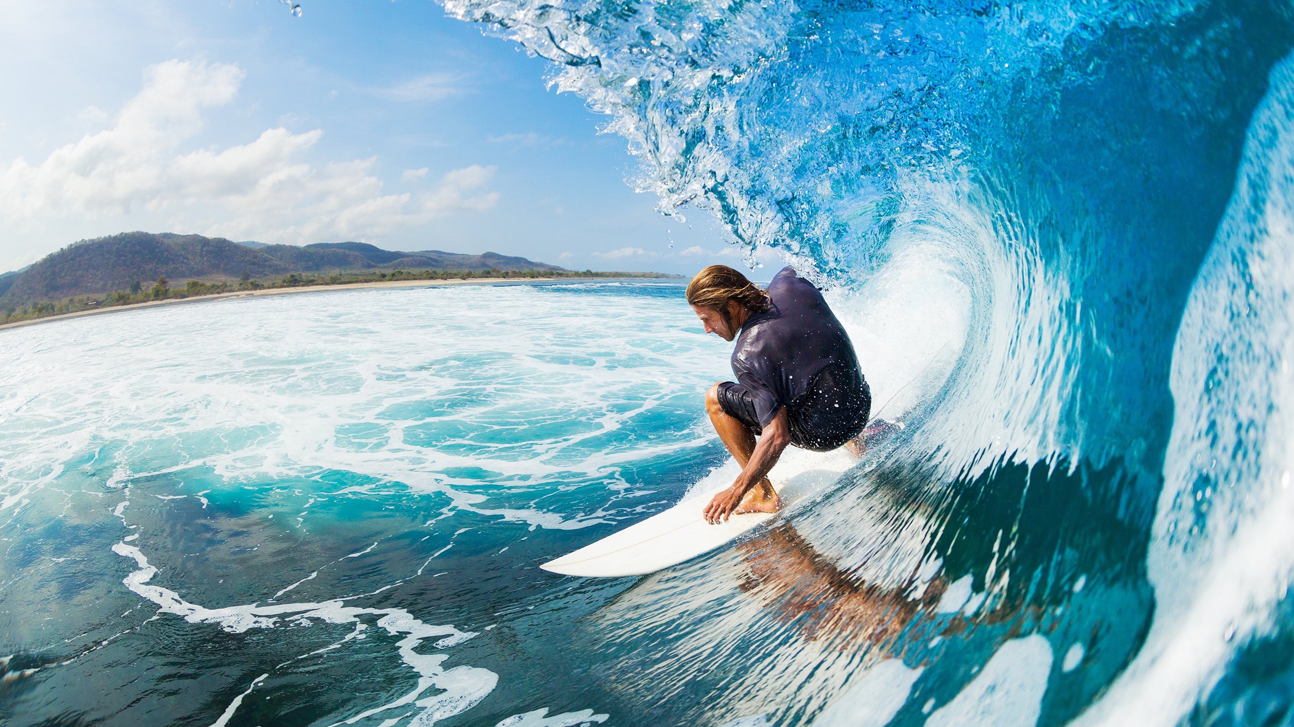 聚光灯与铁壁,恩比德的璀璨与热火的冰冷,胜利的两极隐喻