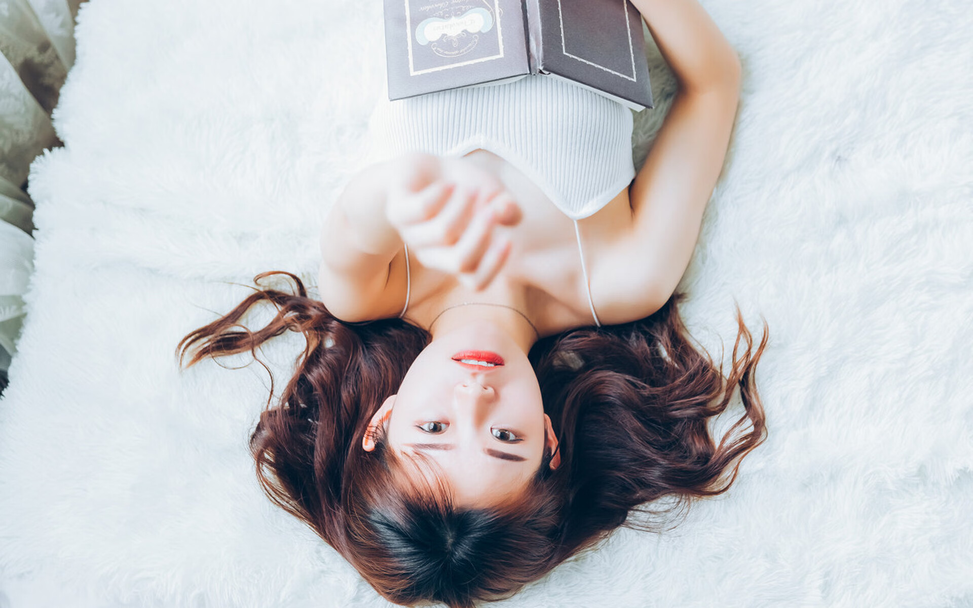 逆鳞与重生,当强压成为涅槃的薪火