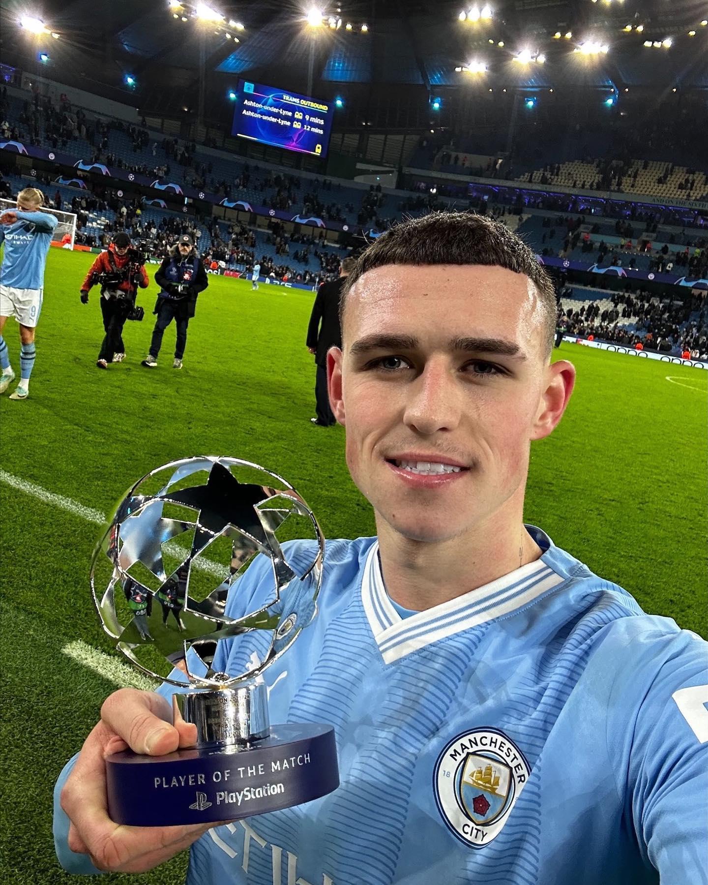 曼城对阵加拿大，马丁内利攻防两端统治